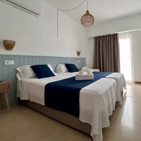 Ca sa Madona Hostal-2